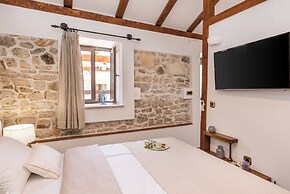 Villa Stone