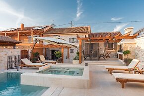 Villa Stone