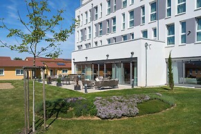 VOYA Hotel