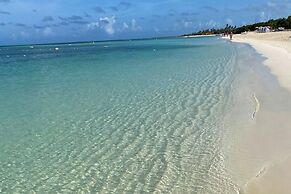 Yoyita Suites Aruba