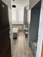 Hotel Avion
