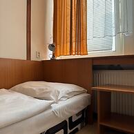 Hotel Avion