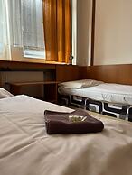 Hotel Avion