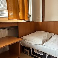 Hotel Avion