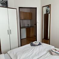 Hotel Avion