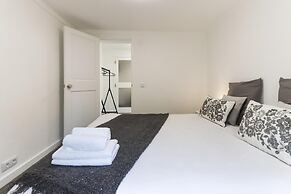 Belem Boutique III by Homing