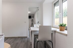 Belem Boutique I by Homing
