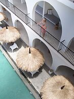 El Tropico Boutique Hotel
