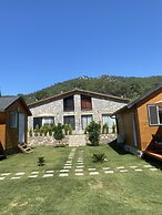 Kovan Bungalow