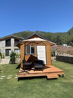 Kovan Bungalow