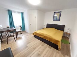 SILONCE Hotels & Restaurant