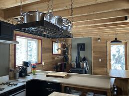 Snowy Mountain Lodge