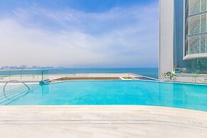 DHH Bluewater Island Building 2 Sea View