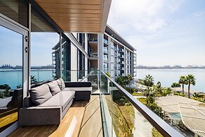 DHH Bluewater Island Building 2 Sea View