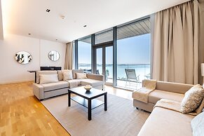 DHH Bluewater Island Building 2 Sea View