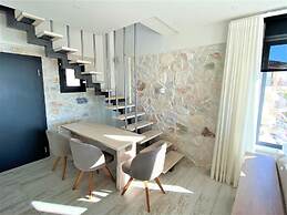 Kali Thea Suites