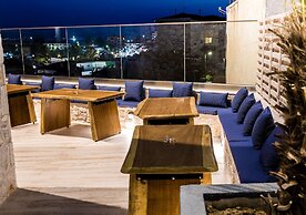 Kali Thea Suites