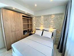 Kali Thea Suites
