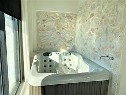 Kali Thea Suites