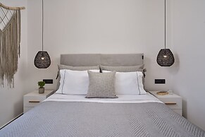 IONIC Suites