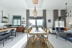 High Class 6BR Achziv apartment