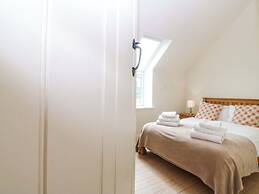 No 2 The Stables