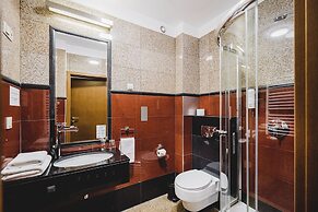 Hotel Solaris