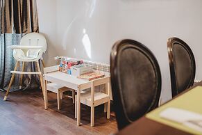 Hotel Solaris
