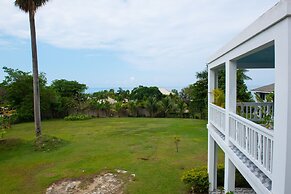 Blue Lotus Villa