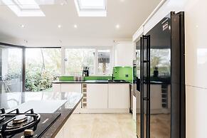 Luxury Town House