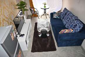 Stay.Plus Royal Suburbs Apartments