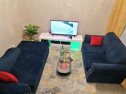 Stay.Plus Royal Suburbs Apartments