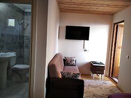 Migroras Otel & Restaurant - Karestel Yaylasi