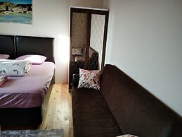 Migroras Otel & Restaurant - Karestel Yaylasi