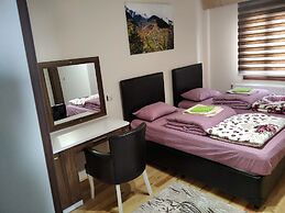 Migroras Otel & Restaurant - Karestel Yaylasi
