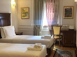 Hotel Opera