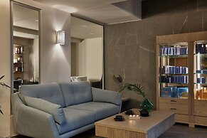 AMIRA LUXURY RESORT & SPA