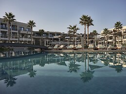 AMIRA LUXURY RESORT & SPA
