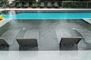 Zuri Resort