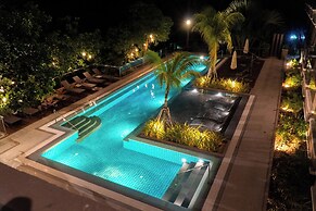 Zuri Resort
