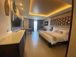 Zuri Resort