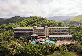 Zuri Resort