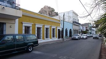 Casona 13 Flechas