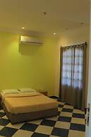 Orient star hotel
