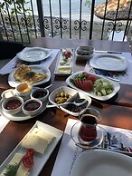 Yelkovan Zeytin Evi
