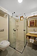 Zeyt-Inn Hotel