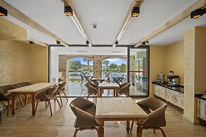 Zeyt-Inn Hotel