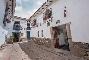 Catama Inn Hotel