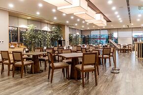 Kovie Hotel