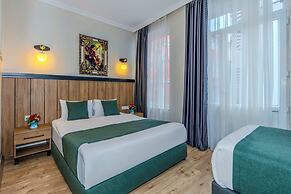 La Pera Suites